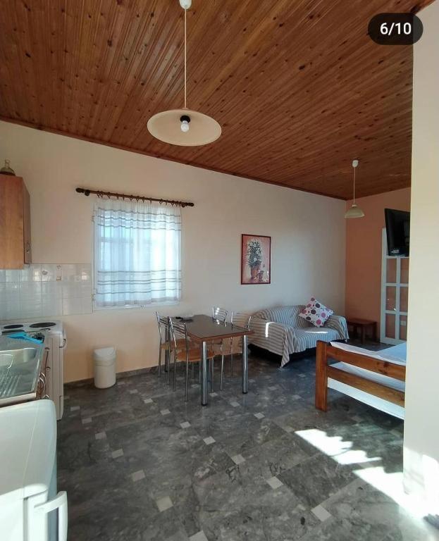 Vasilopoulos Estate Ii * Asini (Messenia)