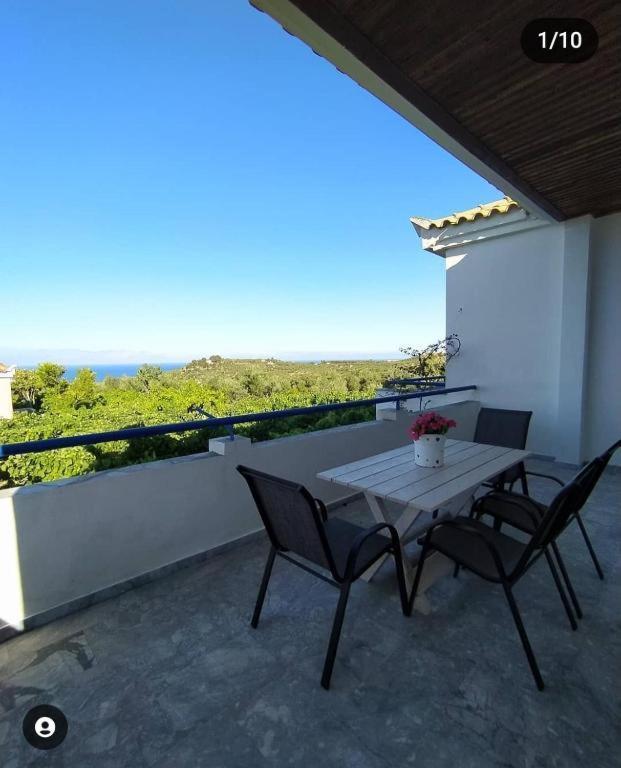 Vasilopoulos Estate Ii * Asini (Messenia)